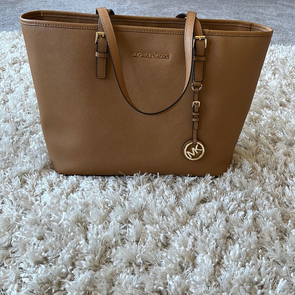 Michael Kors tote